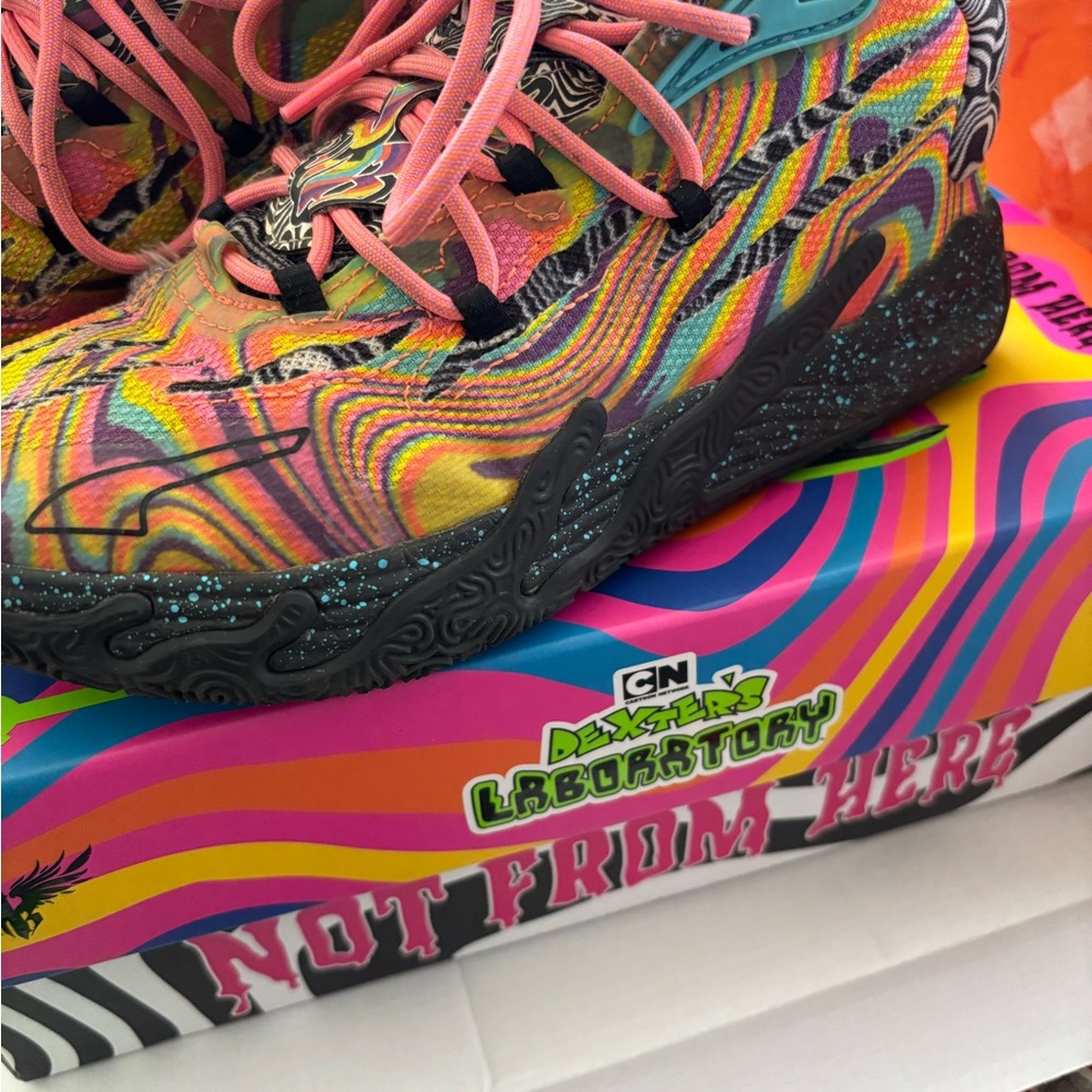 Melo dexters lab limited edition kids basketball shoes puma lamelo ball rare mb3